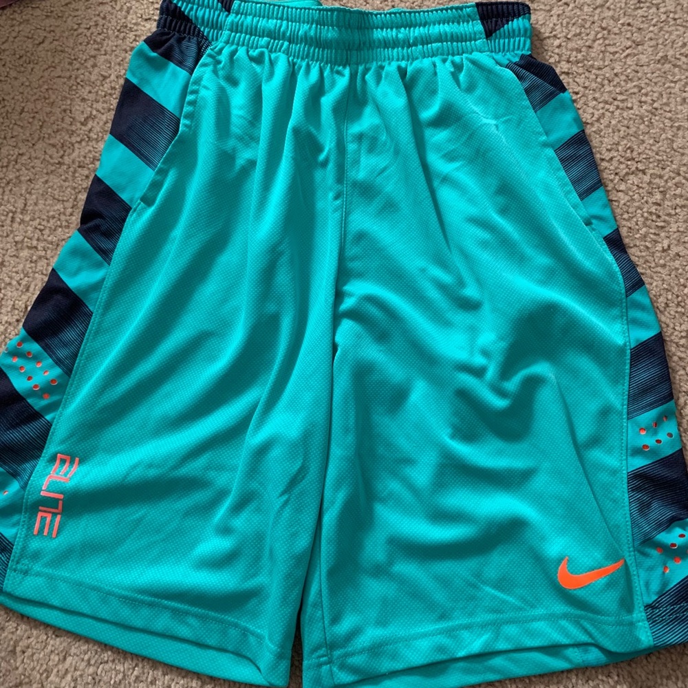 Nike elite basketball shorts